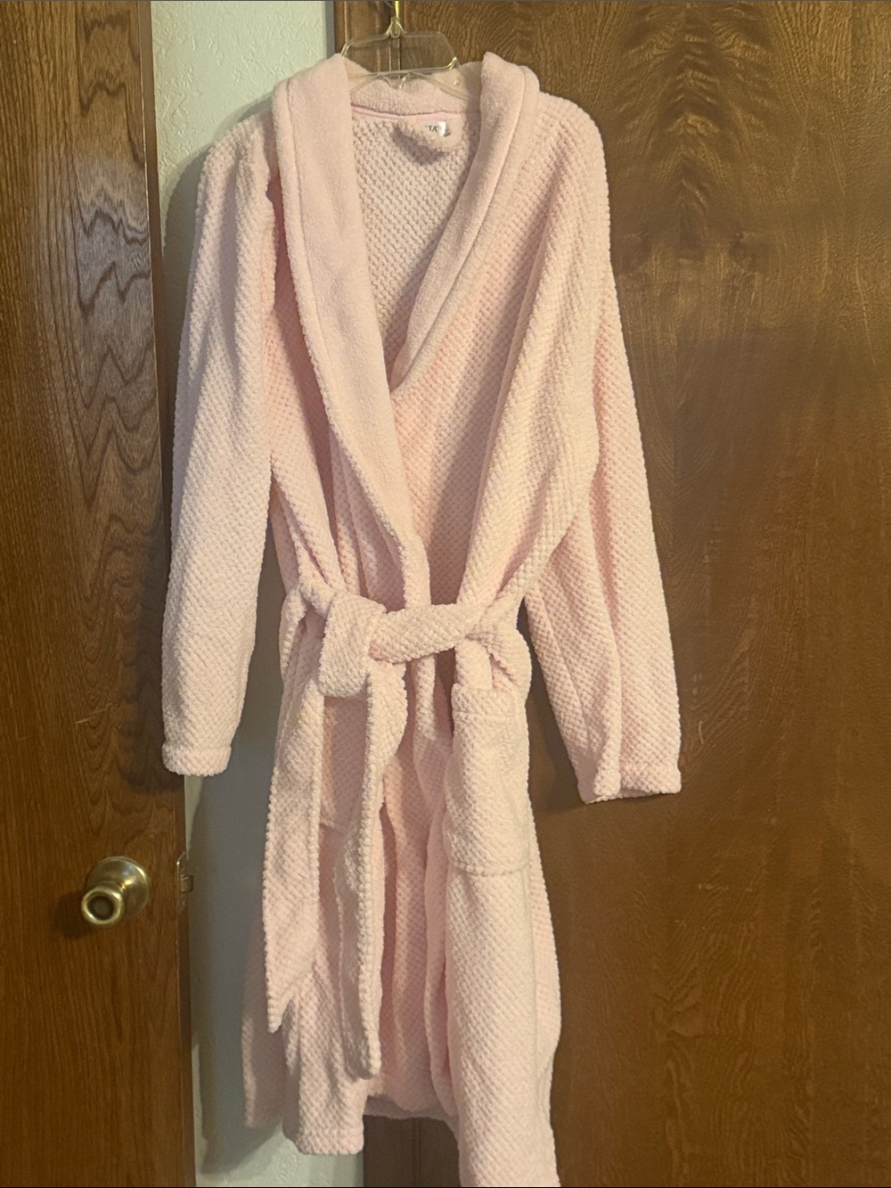 Ulta Beauty Pink Plush Hooded Bath Robe
